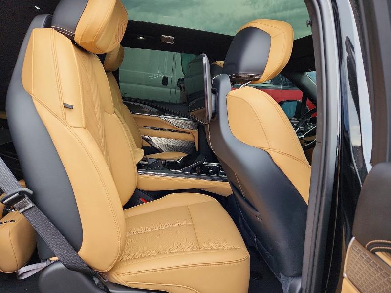 Продажа на аукционе авто 2025 Cadillac Escalade Iq, vin: 1GYTEFKL4SU107924, номер лота: 55371856