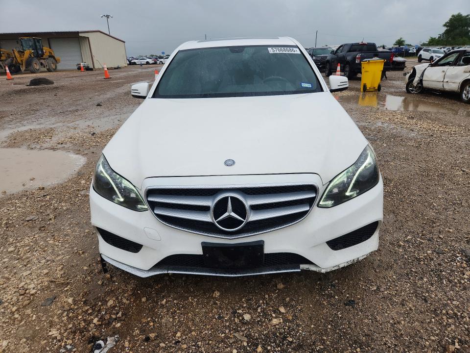 2016 Mercedes-benz E350taxi მანქანა იყიდება აუქციონზე, vin: WDDHF5KB8GB239460, აუქციონის ნომერი: 57668686