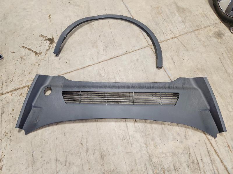 2024 Tesla Model Y მანქანა იყიდება აუქციონზე, vin: 7SAYGDEE1RA256009, აუქციონის ნომერი: 58473956