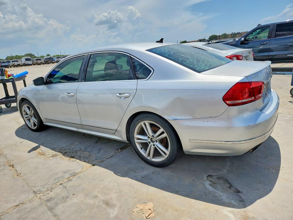 55962336 :رقم المزاد ، 1VWCS7A3XEC018999 vin ، 2014 Volkswagen Passat مزاد بيع
