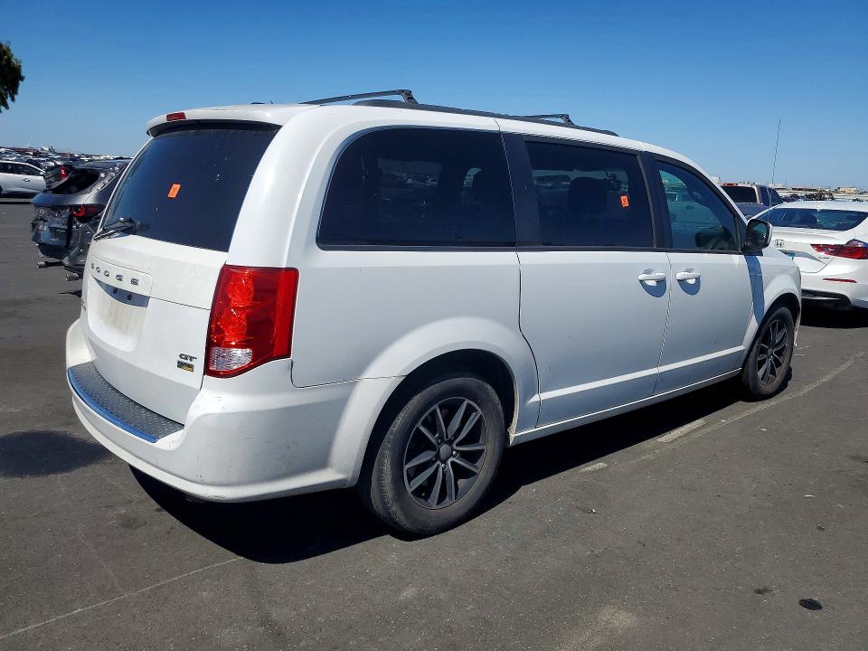 57369376 :رقم المزاد ، 2C4RDGEG4JR342925 vin ، 2018 Dodge Grand Caravan مزاد بيع
