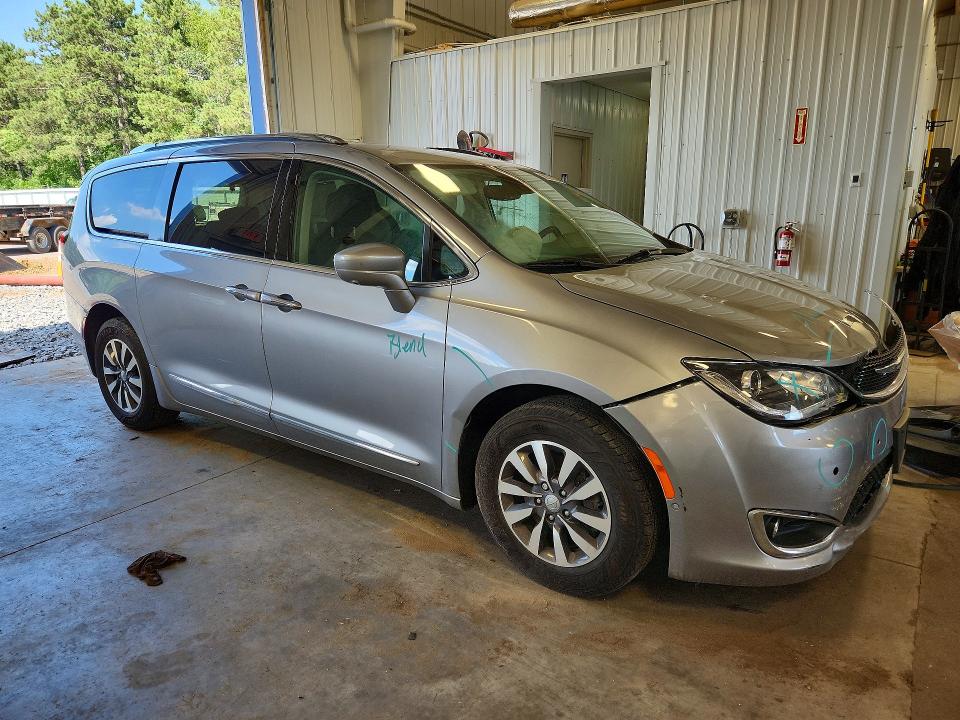 Продажа на аукционе авто 2020 Chrysler Pacifica, vin: 2C4RC1EG4LR137978, номер лота: 56032136