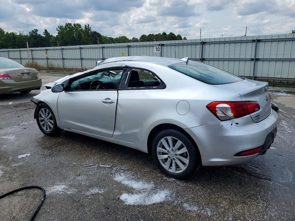 2014 Kia Forte მანქანა იყიდება აუქციონზე, vin: KNAFX6A86E5195378, აუქციონის ნომერი: 58556186