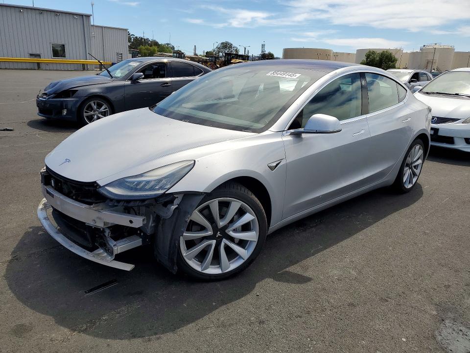 Продаж на аукціоні авто 2018 Tesla Model 3, vin: 5YJ3E1EB4JF091193, номер лоту: 85449145