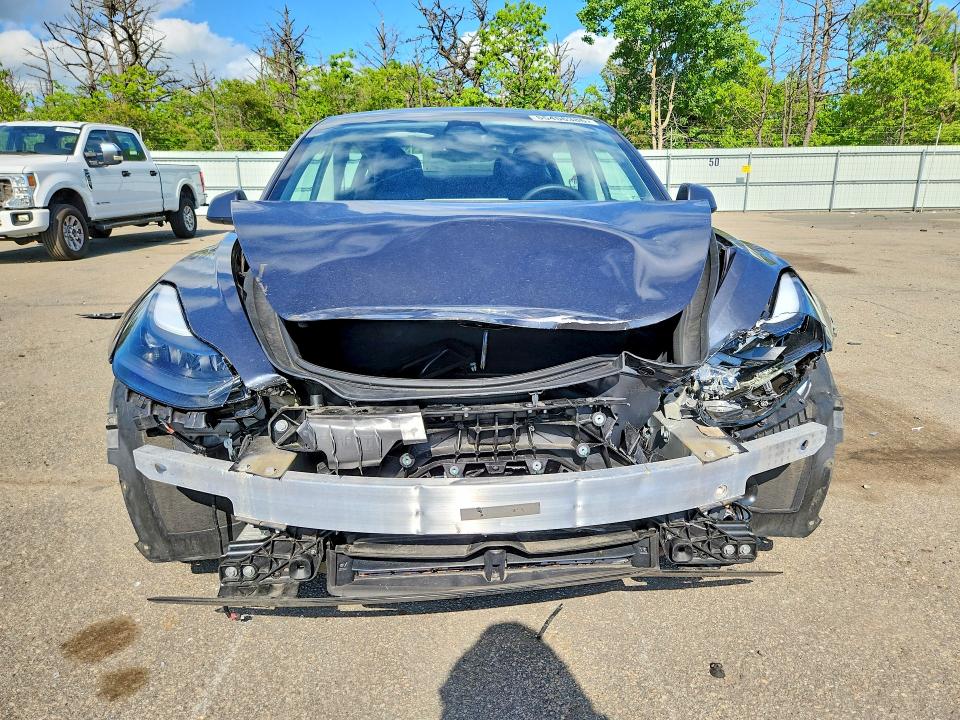 Продажа на аукционе авто 2023 Tesla Model 3, vin: 5YJ3E1EA6PF639419, номер лота: 55456386