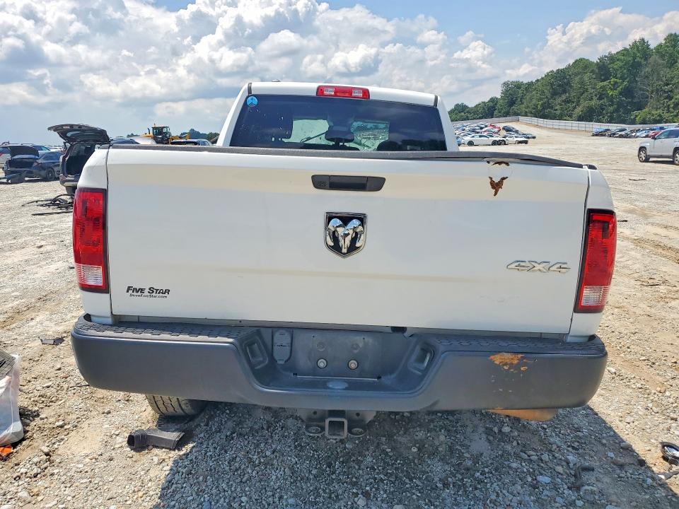 56934266 :رقم المزاد ، 1C6RR7FT9MS537667 vin ، 2021 Ram 1500 Classic مزاد بيع