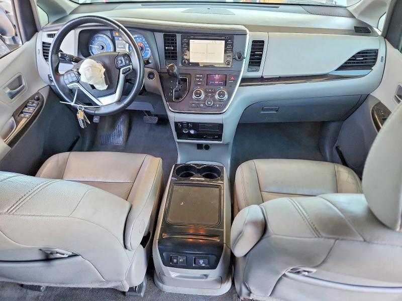 Продажа на аукционе авто 2018 Toyota Sienna, vin: 5TDYZ3DC0JS932776, номер лота: 59119946