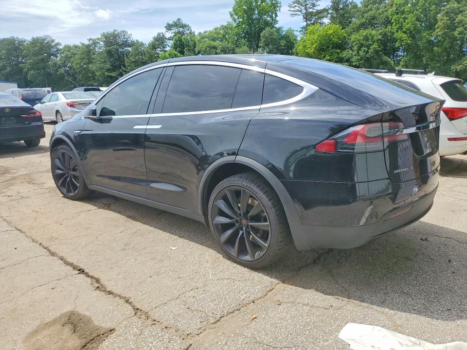 56950686 :رقم المزاد ، 5YJXCAE28GF002368 vin ، 2016 Tesla Model X مزاد بيع