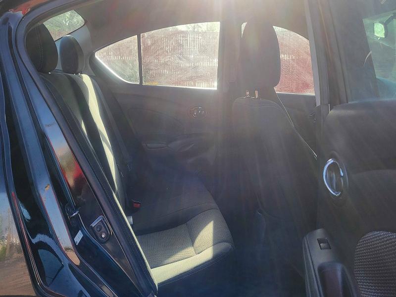 56705276 :رقم المزاد ، 3N1CN7AP6KL849495 vin ، 2019 Nissan Versa مزاد بيع