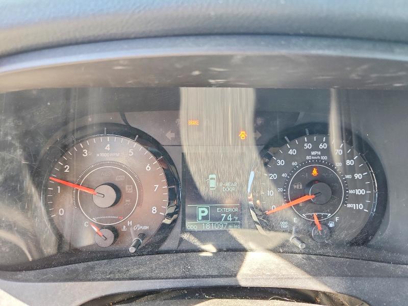 55166726 :رقم المزاد ، 5TDKK3DC3FS647555 vin ، 2015 Toyota Sienna مزاد بيع
