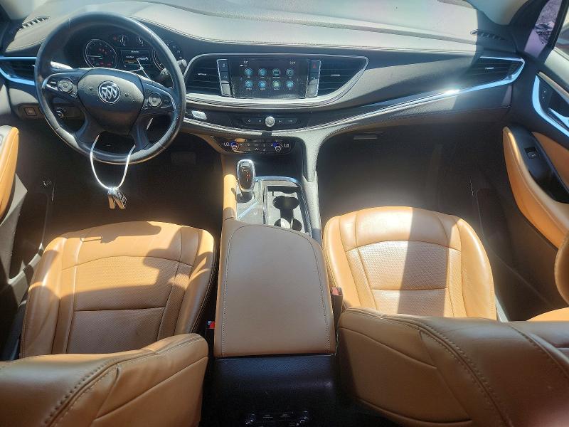 56097956 :رقم المزاد ، 5GAEVAKW3JJ136439 vin ، 2018 Buick Enclave مزاد بيع