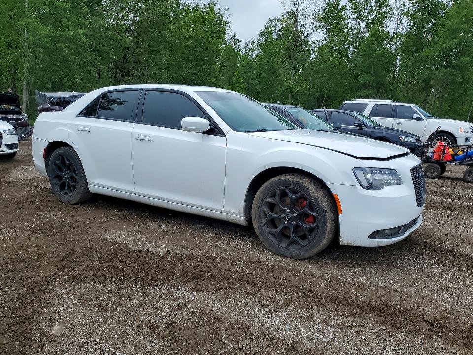 Продажа на аукционе авто 2018 Chrysler 300, vin: 2C3CCAGG3JH293617, номер лота: 57727016