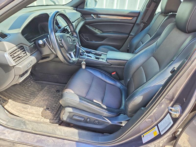 2018 Honda Accord მანქანა იყიდება აუქციონზე, vin: 1HGCV1F32JA128176, აუქციონის ნომერი: 57421416