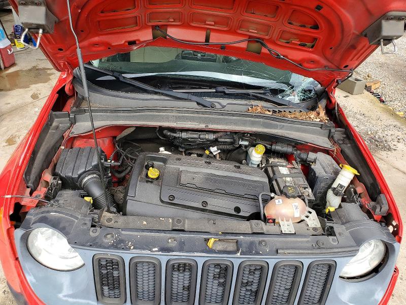 2015 Jeep Renegade მანქანა იყიდება აუქციონზე, vin: ZACCJBAH0FPB97653, აუქციონის ნომერი: 55148506