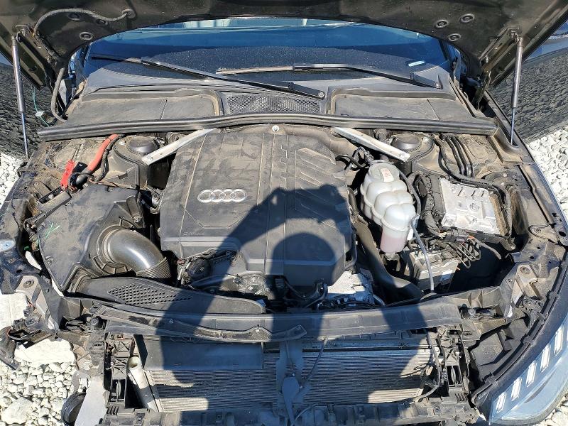 56118356 :رقم المزاد ، WAUEAAF41NN011826 vin ، 2022 Audi A4 Premium Plus 45 مزاد بيع