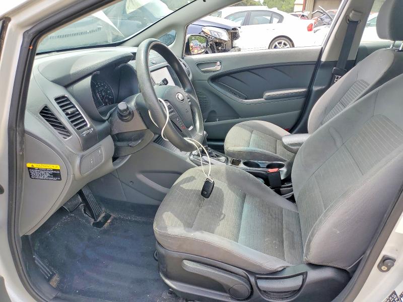 2018 Kia Forte მანქანა იყიდება აუქციონზე, vin: 3KPFL4A75JE280852, აუქციონის ნომერი: 58024106