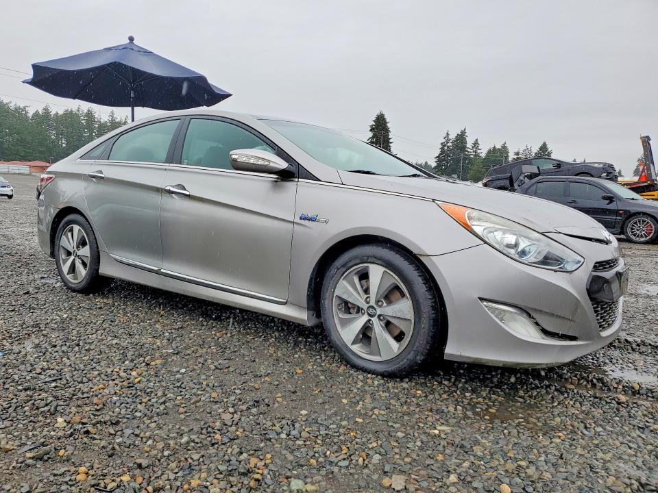56345266 :رقم المزاد ، KMHEC4A47BA015528 vin ، 2011 Hyundai Sonata مزاد بيع