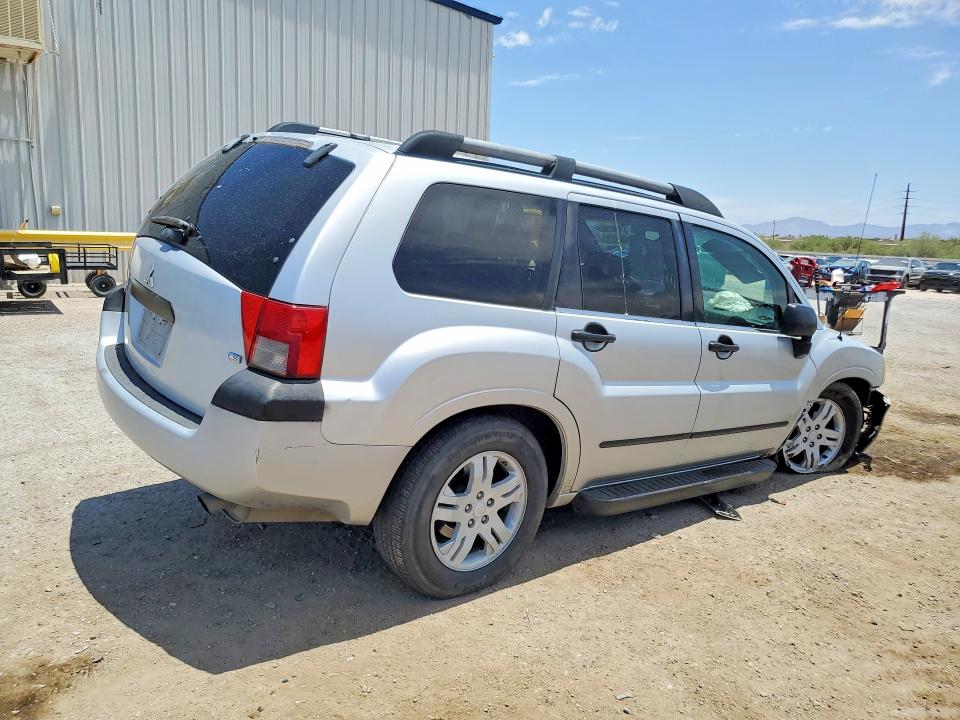 57003906 :رقم المزاد ، 4A4MM21S64E055233 vin ، 2004 Mitsubishi Endeavor مزاد بيع