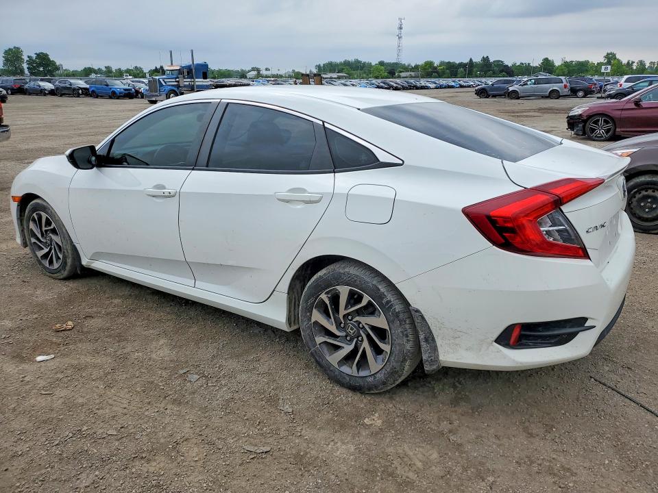 Продажа на аукционе авто 2018 Honda Civic, vin: 2HGFC2F62JH031094, номер лота: 56473786