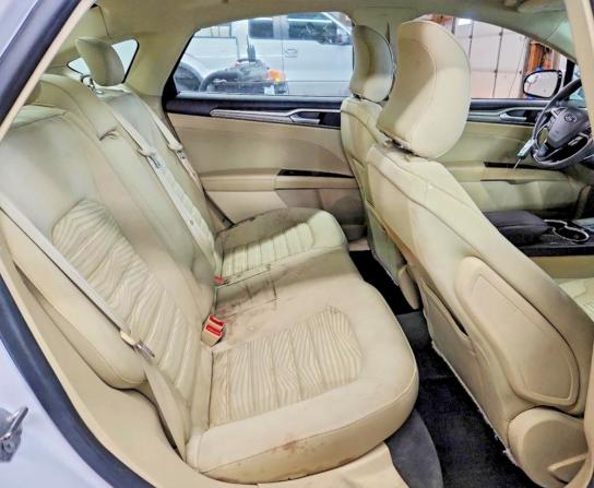 56940976 :رقم المزاد ، 3FA6P0HD9GR295581 vin ، 2016 Ford Fusion مزاد بيع
