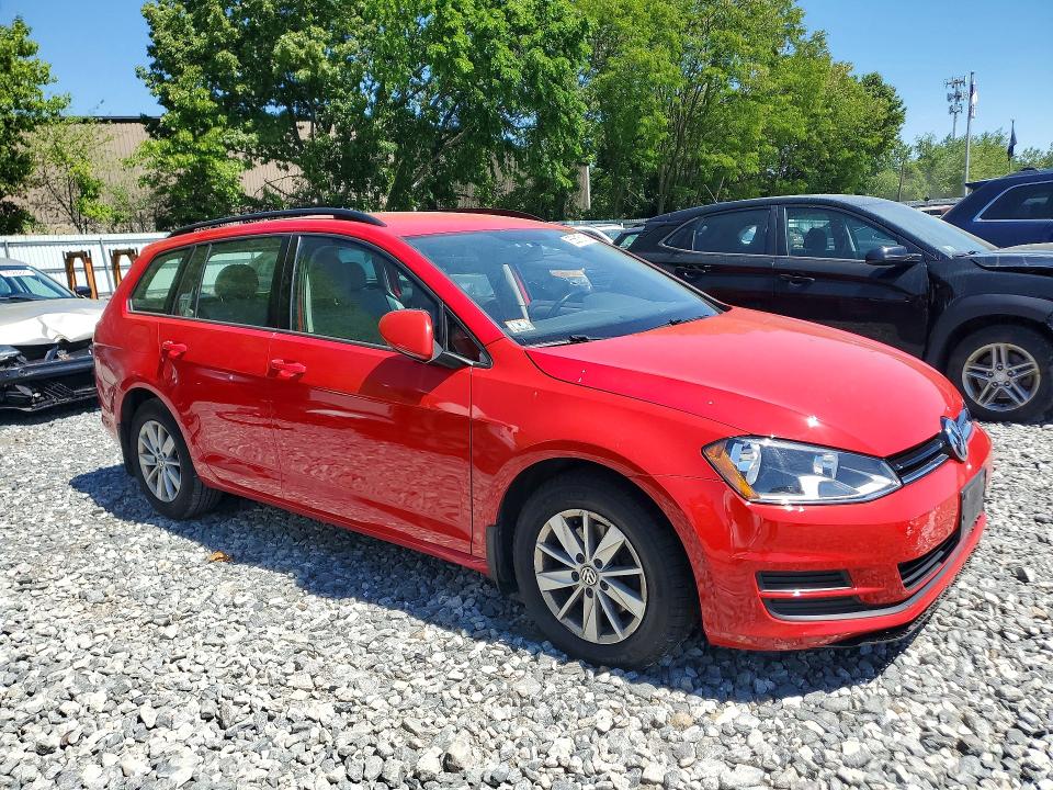 55615116 :رقم المزاد ، 3VWC17AU2HM504558 vin ، 2017 Volkswagen Golf Sportwagen مزاد بيع