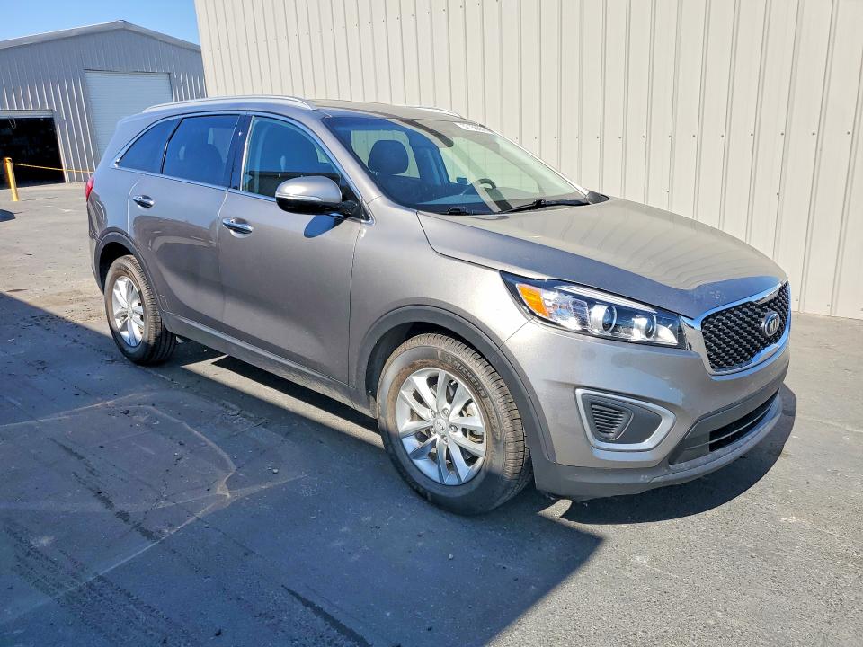 57156596 :رقم المزاد ، 5XYPG4A32GG149265 vin ، 2016 Kia Sorento مزاد بيع