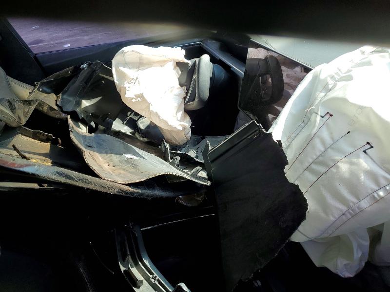 59118486 :رقم المزاد ، 7SAXCBE59NF328860 vin ، 2022 Tesla Model X مزاد بيع