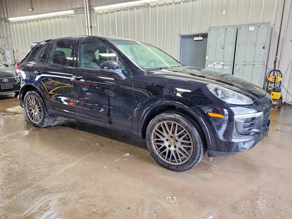 Продаж на аукціоні авто 2017 Porsche Cayenne, vin: WP1AA2A22HKA86648, номер лоту: 56121466