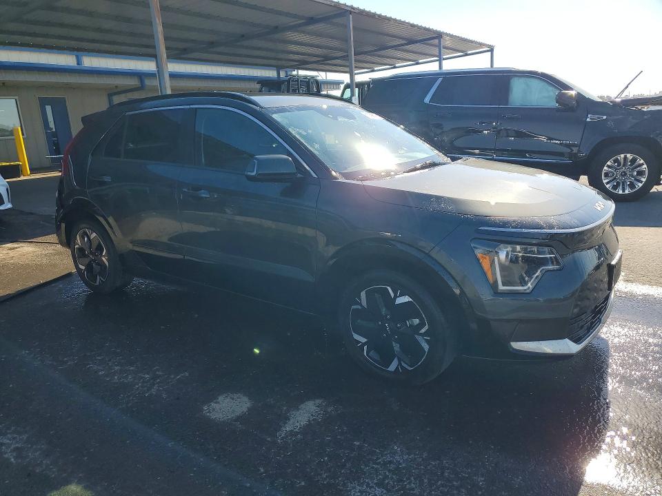 2024 Kia Niro მანქანა იყიდება აუქციონზე, vin: KNDCR3L14R5085904, აუქციონის ნომერი: 57611786