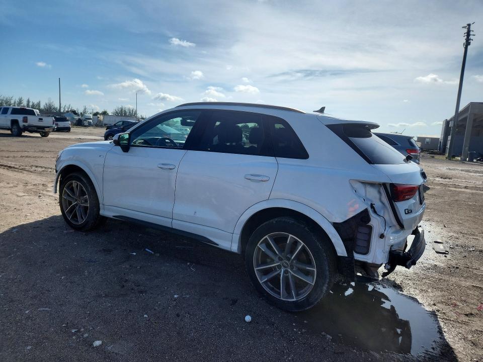 Продаж на аукціоні авто 2022 Audi Q3, vin: WA1DECF33N1134079, номер лоту: 57323086