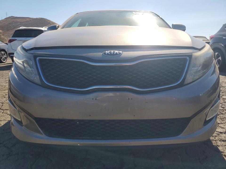 57884576 :رقم المزاد ، 5XXGM4A77FG499473 vin ، 2015 Kia Optima مزاد بيع