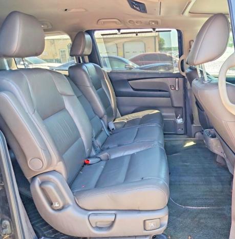 58268766 :رقم المزاد ، 5FNRL5H99BB093572 vin ، 2011 Honda Odyssey مزاد بيع