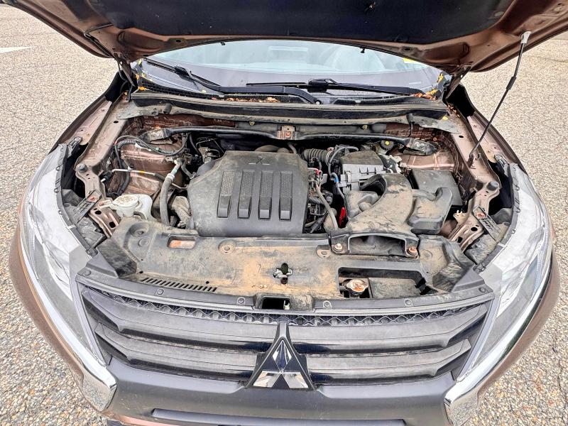 58865146 :رقم المزاد ، JA4AT4AA7KZ019793 vin ، 2019 Mitsubishi Eclipse Cross مزاد بيع