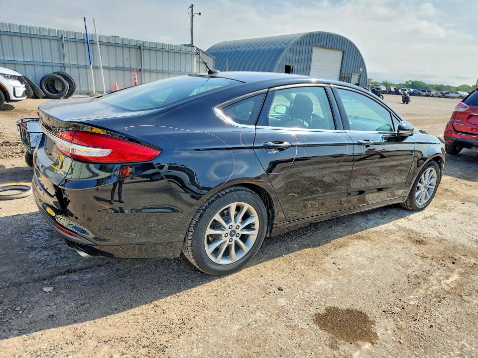Продажа на аукционе авто 2017 Ford Fusion, vin: 3FA6P0H73HR415466, номер лота: 55934196