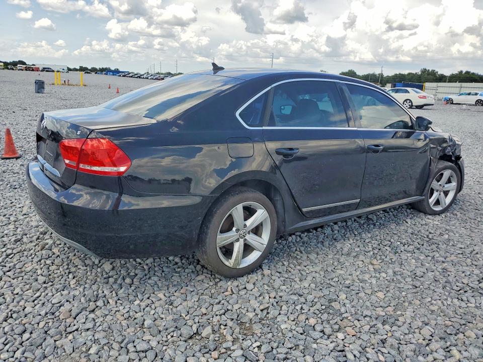 2013 Volkswagen Passat მანქანა იყიდება აუქციონზე, vin: 1VWBP7A36DC061506, აუქციონის ნომერი: 58449076