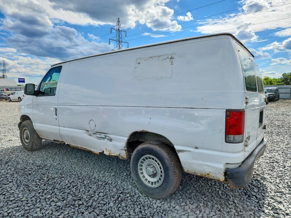 57755086 :رقم المزاد ، 1FTRE14213HA81834 vin ، 2003 Ford E150 مزاد بيع