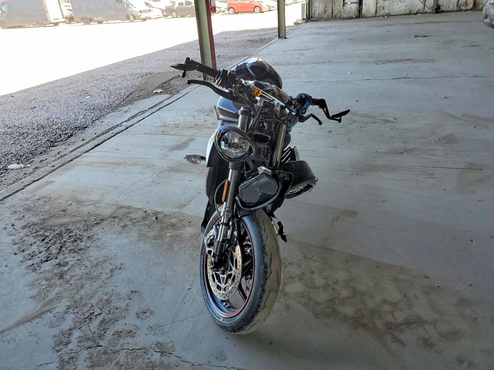Продажа на аукционе авто 2018 Triumph Motorcycle Street Triple, vin: SMTA464S4JT816427, номер лота: 57073006