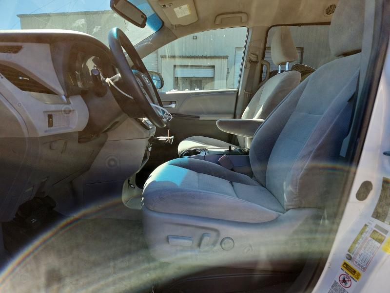 Продаж на аукціоні авто 2017 Toyota Sienna, vin: 5TDJZ3DC8HS178134, номер лоту: 56891246