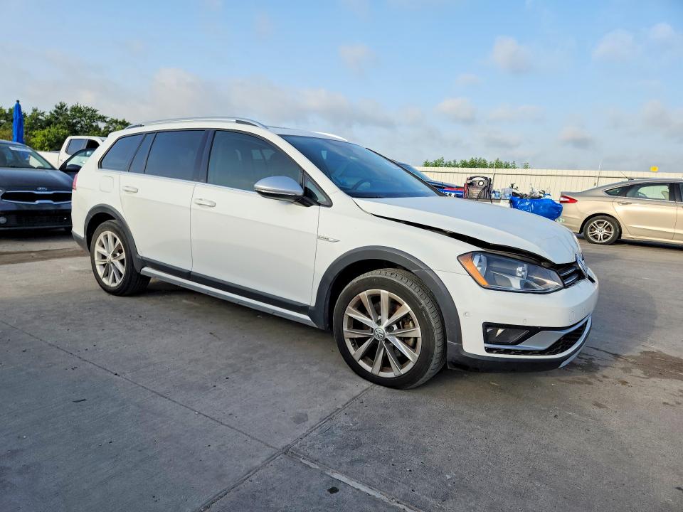 59137936 :رقم المزاد ، 3VWH17AU6HM507906 vin ، 2017 Volkswagen Golf Alltrack مزاد بيع