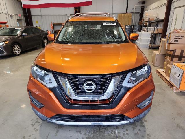 2017 Nissan Rogue მანქანა იყიდება აუქციონზე, vin: JN8AT2MT3HW393727, აუქციონის ნომერი: 57480476