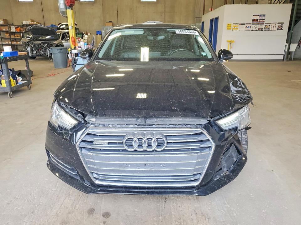 Продаж на аукціоні авто 2017 Audi A4, vin: WAUANAF43HN023872, номер лоту: 56654586