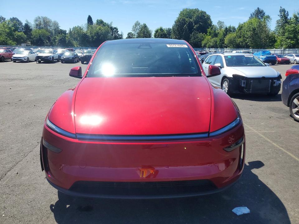 55721626 :رقم المزاد ، 7SAYGDEE3TF598927 vin ، 2026 Tesla Model Y مزاد بيع
