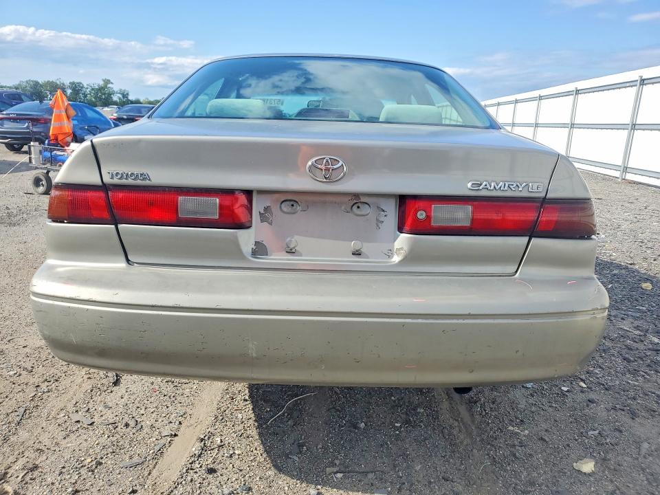 Aukcja sprzedaży 1998 Toyota Camry, vin: JT2BG22K0W0257644, numer aukcji: 57318526