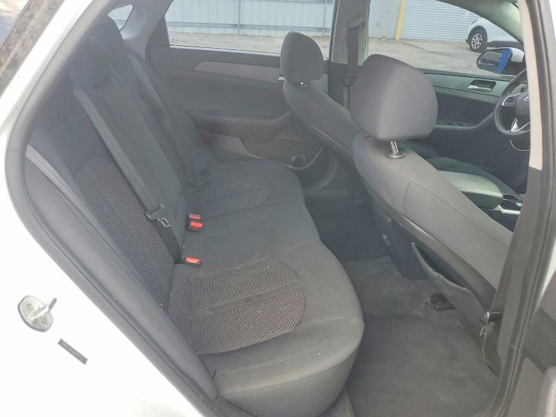 2018 Hyundai Sonata მანქანა იყიდება აუქციონზე, vin: 5NPE24AFXJH605755, აუქციონის ნომერი: 57703676