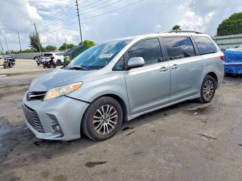 Auction sale of the 2019 Toyota Sienna, vin: 5TDYZ3DC0KS974561, lot number: 55342036