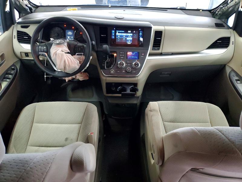 Продажа на аукционе авто 2015 Toyota Sienna, vin: 5TDKK3DC8FS627771, номер лота: 55572736