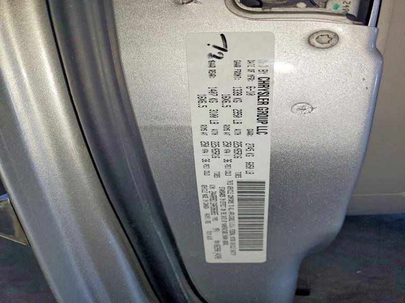 58885736 :رقم المزاد ، 2A4RR8D13AR386865 vin ، 2010 Chrysler Town & Country مزاد بيع