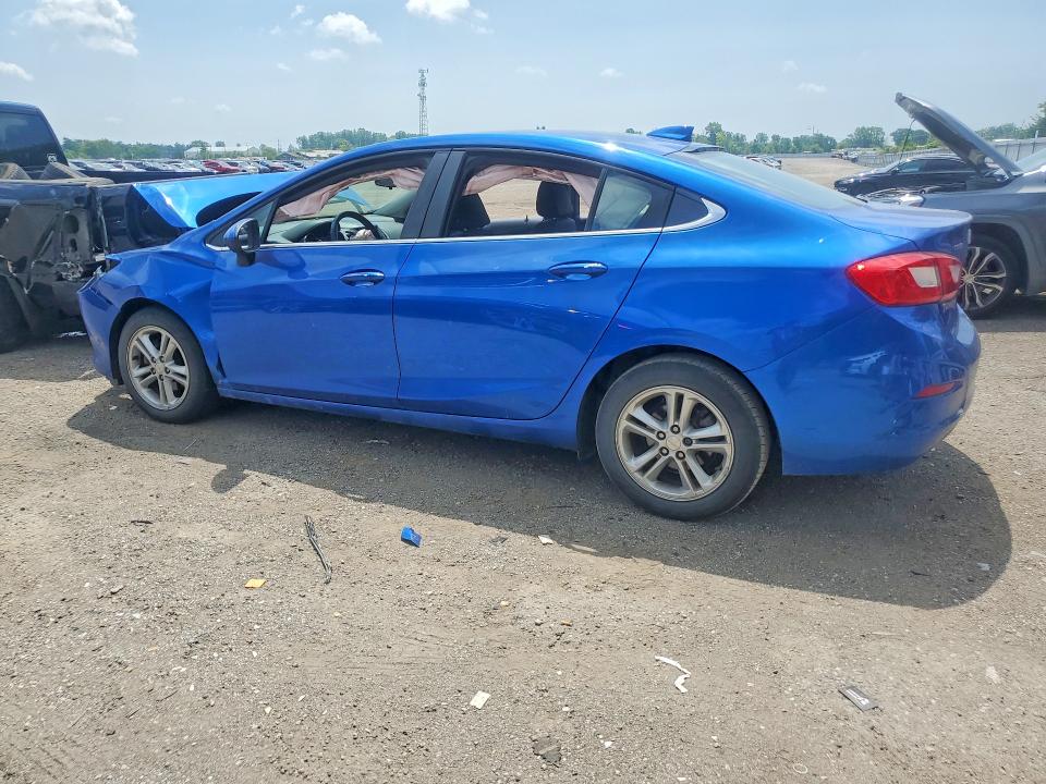 59322766 :رقم المزاد ، 1G1BE5SM0J7117053 vin ، 2018 Chevrolet Cruze مزاد بيع