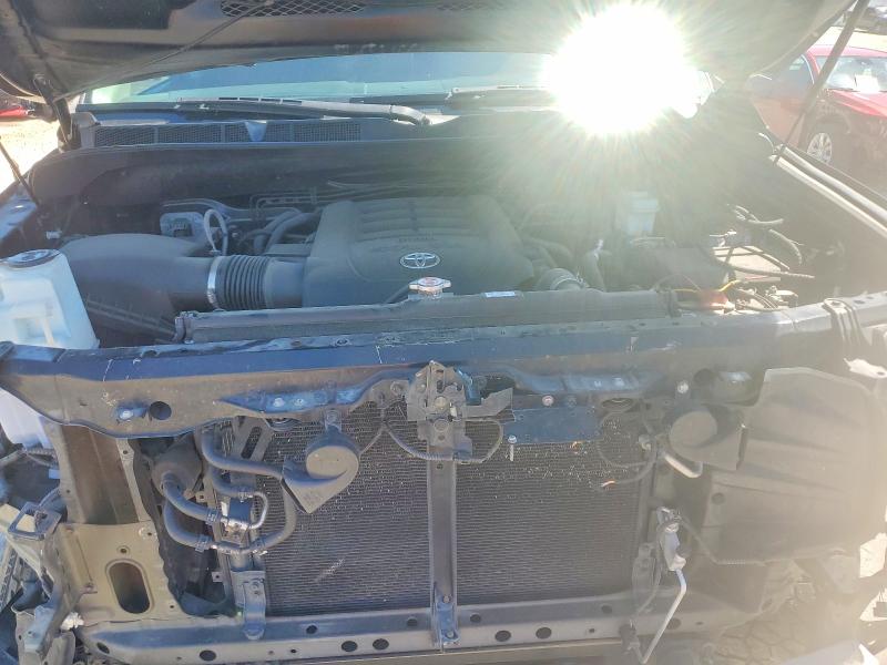 57907856 :رقم المزاد ، 5TFAW5F1XJX683981 vin ، 2018 Toyota Tundra مزاد بيع