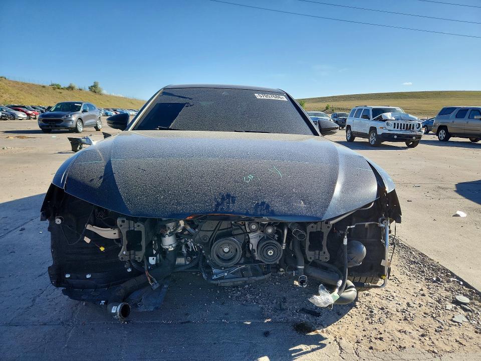 57057686 :رقم المزاد ، WAUD8AF28MN019443 vin ، 2021 Audi A6 مزاد بيع